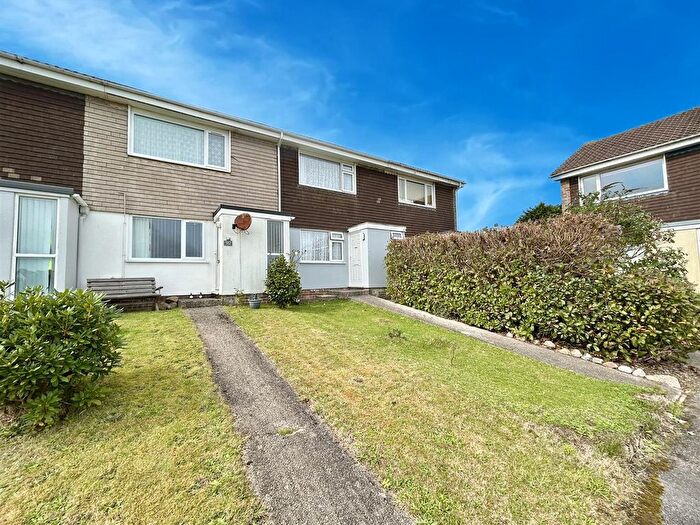 2 Bedroom Terraced House For Sale In Manor Way, Helston, TR13