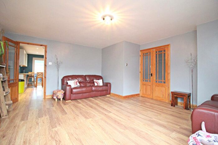 4 Bedroom Detached House For Sale In Stargate Close, Langley Park, Durham, DH7