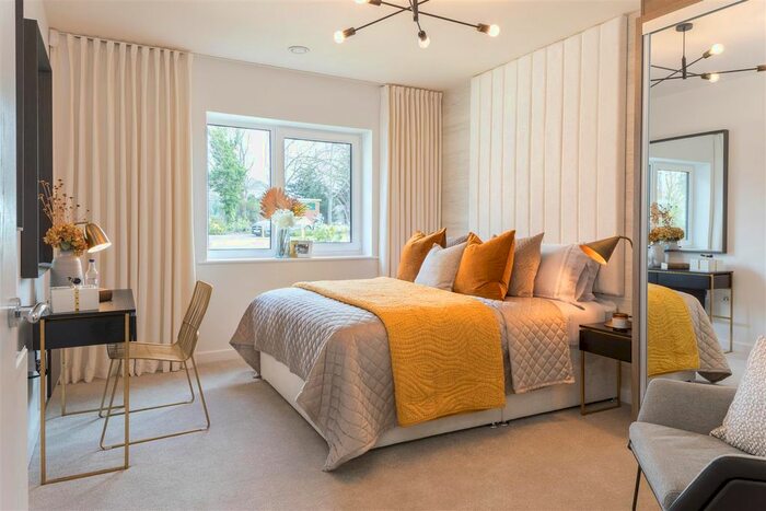 2 Bedroom Flat For Sale In Glenburnie Road, Tooting, London, SW17