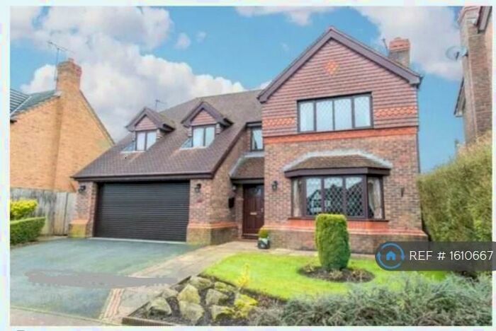 4 Bedroom Detached House To Rent In Waterslea Drive, Bolton, BL1