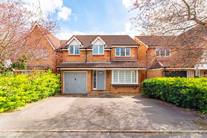 4 Bedroom Detached House For Sale In Redwoods, Row Town, KT15