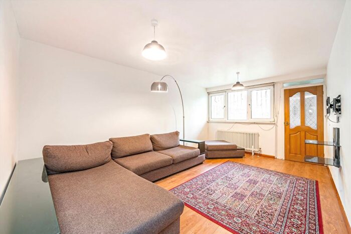 2 Bedroom Flat To Rent In Popham Road, Popham Road, N1