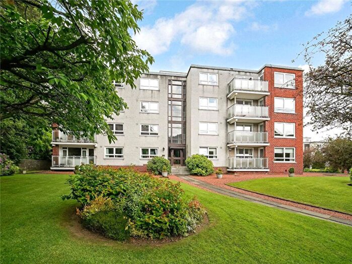 2 Bedroom Flat For Sale In Haggswood Avenue, Pollokshields, Glasgow, G41