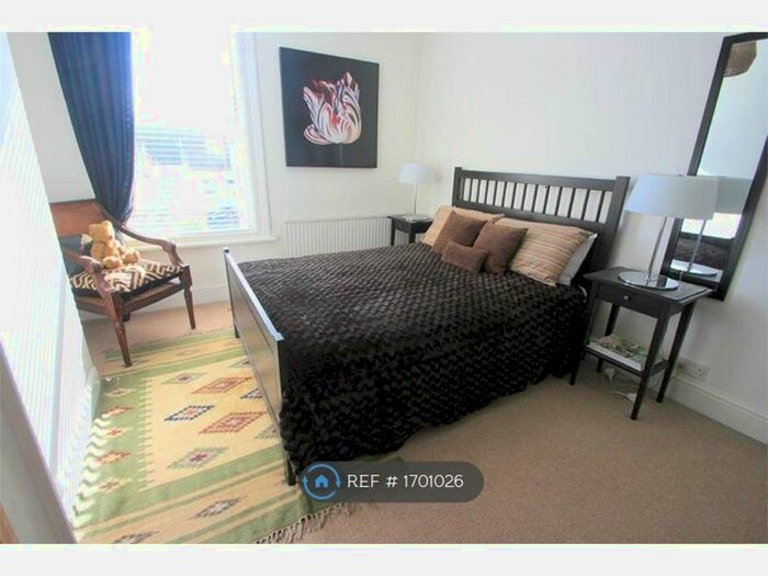 3 Bedroom Terraced House To Rent In Elvaston Road, Bristol, BS3