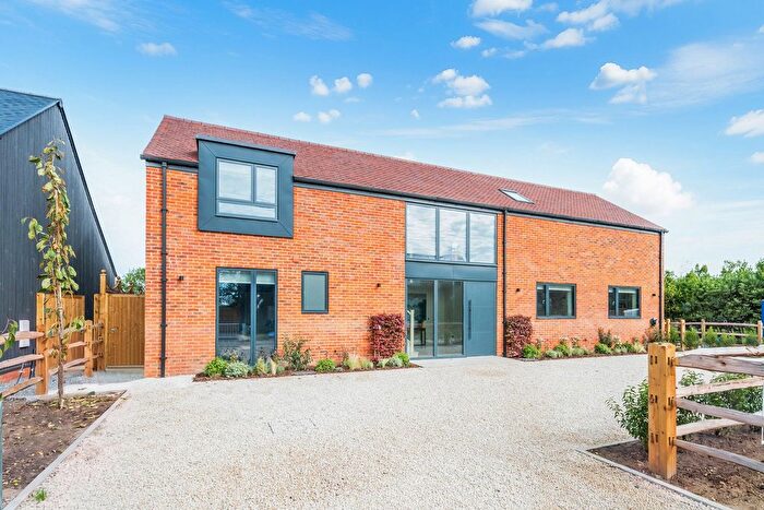 4 Bedroom Detached House For Sale In The Show Home, Plot, Hilders Farm, Edenbridge, TN8