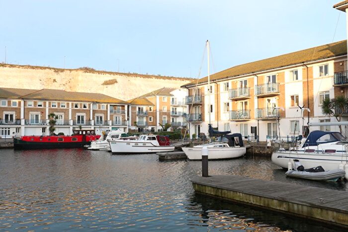 2 Bedroom Flat To Rent In Victory Mews, Brighton Marina Village, Brighton, BN2