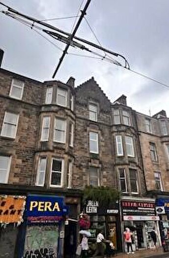 3 Bedroom Flat To Rent In Elm Row, Leith Walk, Edinburgh, EH7
