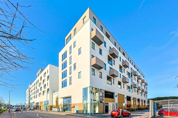 1 Bedroom Apartment For Sale In Capitol Way, Colindale, NW9