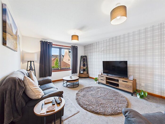 2 Bedroom Flat For Sale In Ninians Court, Blairgowrie, PH10