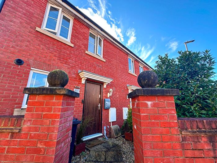 2 Bedroom End Terrace House To Rent In Lilliana Way, Bridgwater, TA5