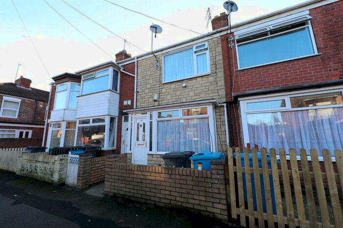 2 Bedroom House To Rent In Reynoldson Street, Hull, HU5