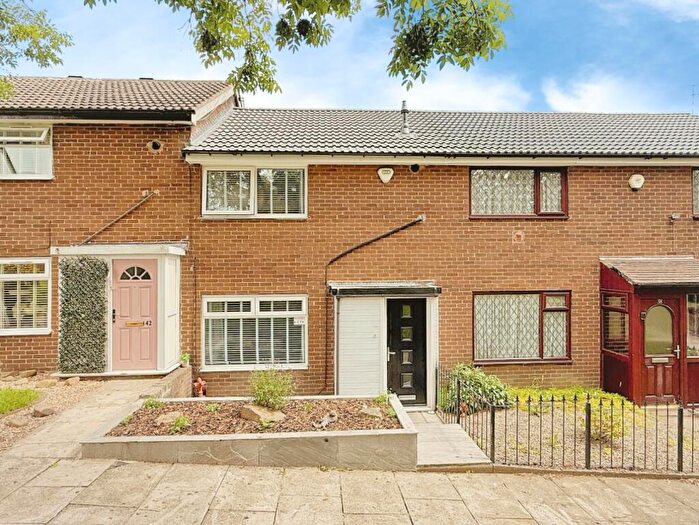 2 Bedroom Terraced House For Sale In Landseer Way, Bramley, LS13