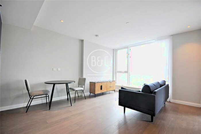1 Bedroom Apartment To Rent In Phoenix Court, Gasholder Place, Oval Village, London, SE11