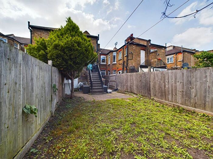 1 Bedroom Flat To Rent In Trundleys Road, Deptford, London, SE8