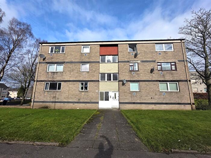 2 Bedroom Flat To Rent In Main Street, Camelon, Falkirk, FK1