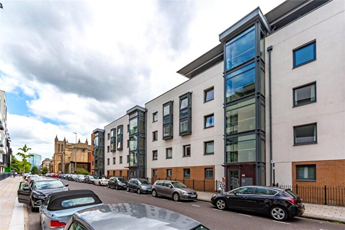 2 Bedroom Apartment To Rent In Deanery Road, City Centre, Bristol, BS1