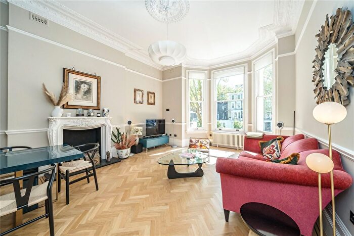 2 Bedroom Flat To Rent In Lexham Gardens, London, W8