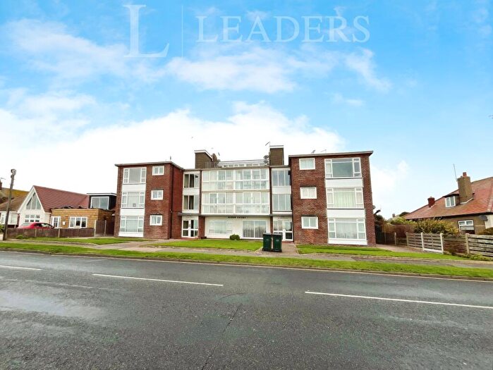 2 Bedroom Apartment To Rent In Kings Court, Kings Parade, CO15