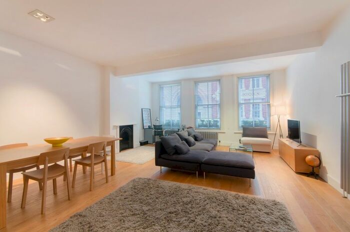 1 Bedroom Flat To Rent In Wellington Street, London, WC2E