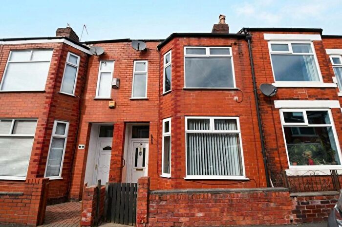 2 Bedroom Terraced House For Sale In New Barton Street, Salford, M6