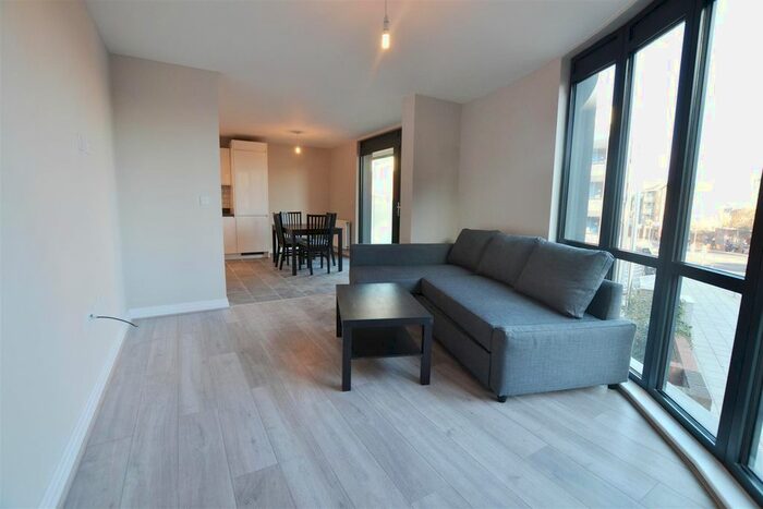 2 Bedroom Flat To Rent In Waterways House, West Drayton, UB7