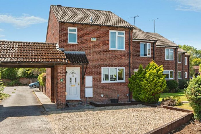 3 Bedroom End Of Terrace House For Sale In Sandringham Road, Stoke Gifford, Bristol, BS34