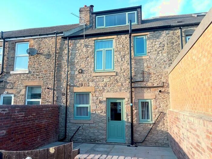 3 Bedroom Terraced House To Rent In Dodsworth Terrace, Ryton, NE40