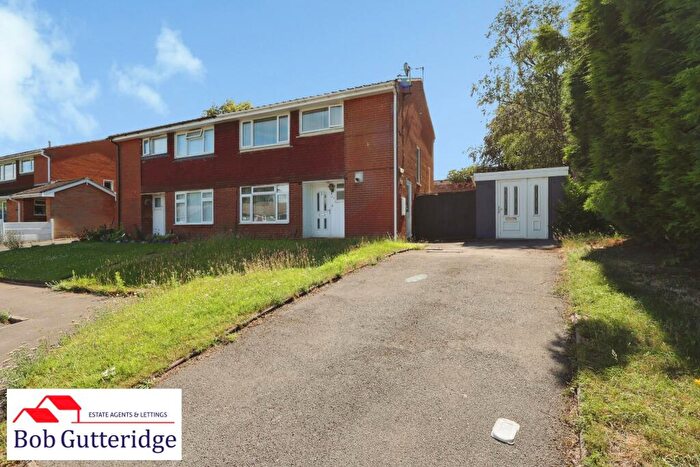 3 Bedroom Semi-Detached House For Sale In Emberton Street, Chesterton, Newcastle, ST5