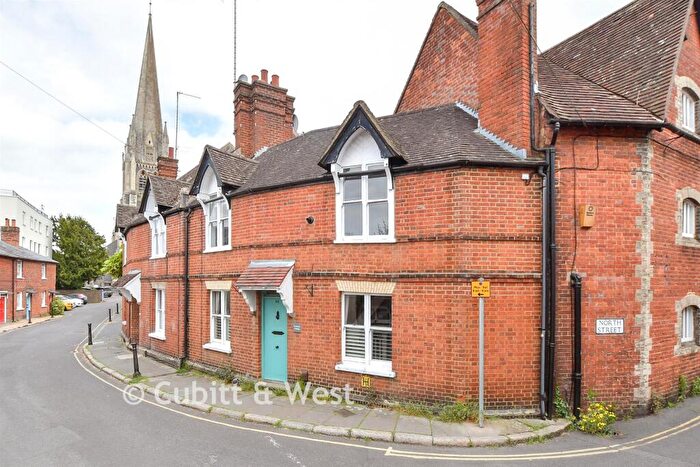 2 Bedroom End Of Terrace House For Sale In Church Street, Dorking, Surrey, RH4