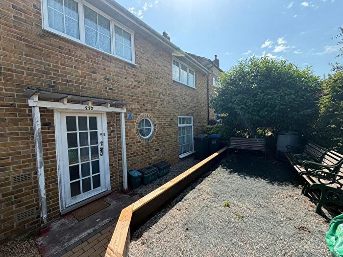 3 Bedroom Property To Rent In Knightsfield, Welwyn Garden City, AL8