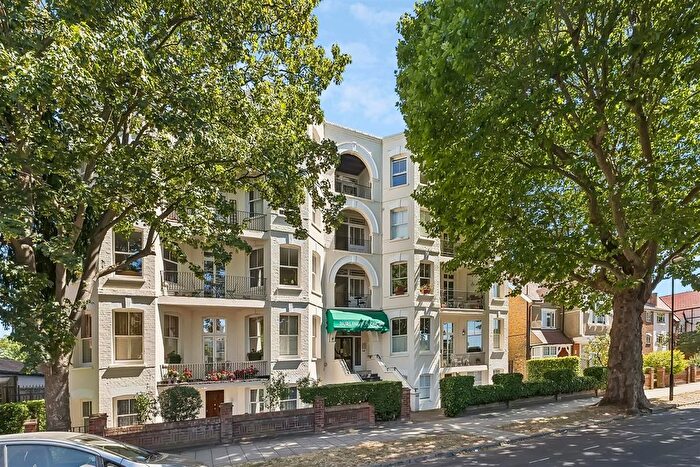 1 Bedroom Flat For Sale In Spencer Road, London, W4