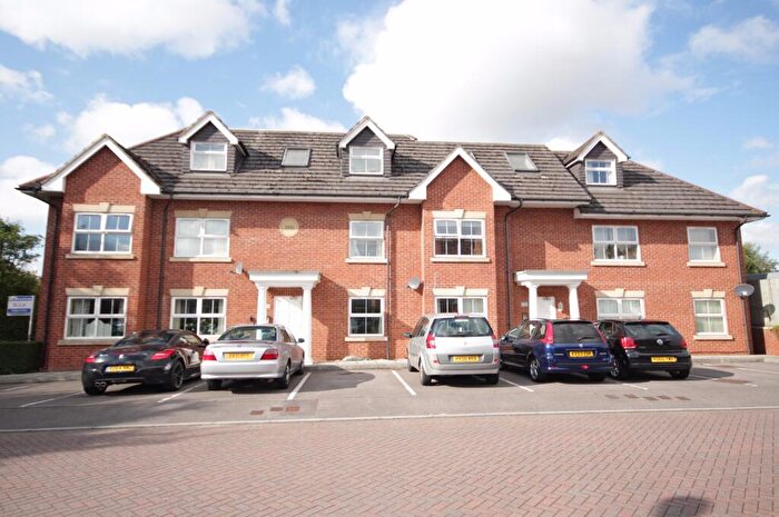 2 Bedroom Apartment To Rent In Waters Reach, Maidenhead, Berkshire, SL6