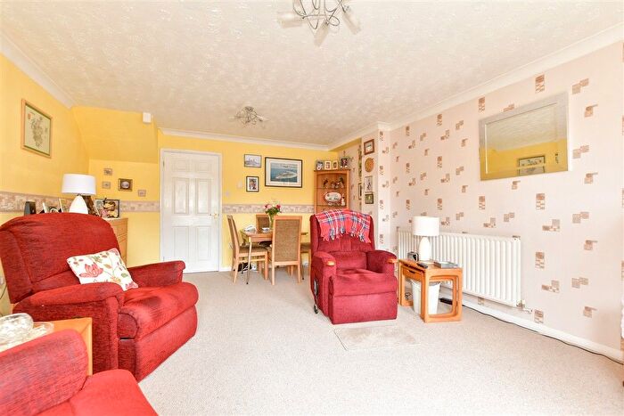 3 Bedroom End Terrace House For Sale In Suffolk Street, Whitstable, Kent, CT5