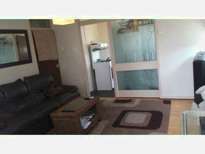 1 Bedroom Flat To Rent In Albion House, Church Street, Royal Victoria Docks, London, E16