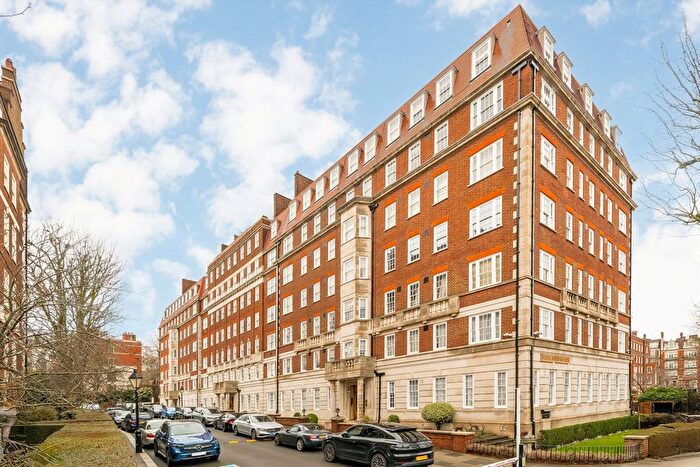 3 Bedroom Flat For Sale In Duchess Of Bedfords Walk, Kensington, W8