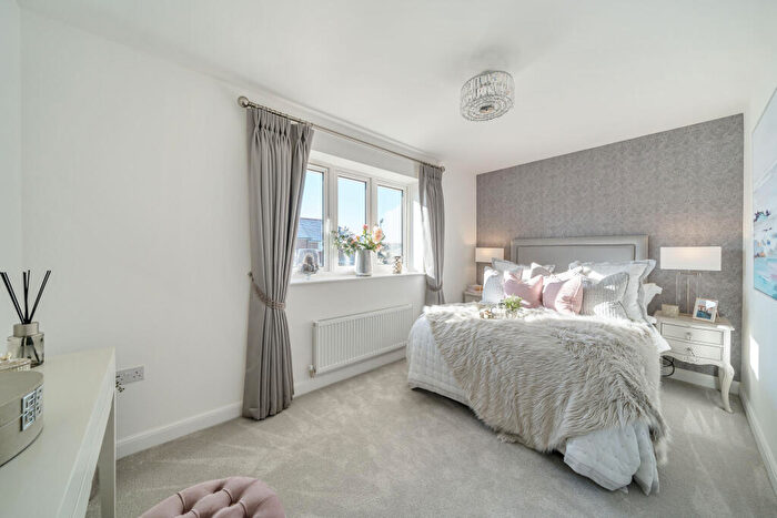 2 Bedroom Semi-Detached House For Sale In Willow Fields, Cranleigh, GU6