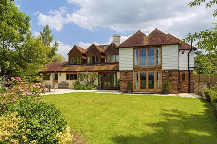 5 Bedroom Detached House For Sale In Plough Cottage, Church Lane, West Stourmouth, CT3