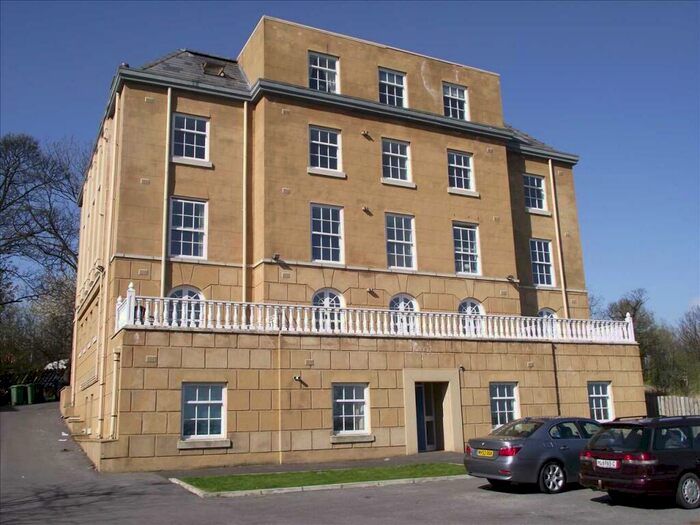 2 Bedroom Apartment To Rent In Ross Court View, Rock Ferry, CH42