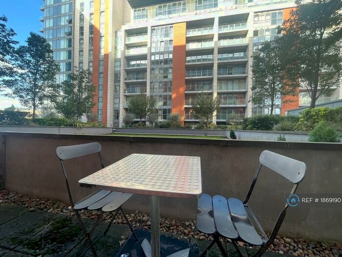 1 Bedroom Flat To Rent In Adriatic Apartments, London, E16