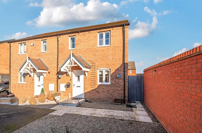 3 Bedroom Semi Detached House For Sale In Thillans, Cranfield, Bedford, MK43