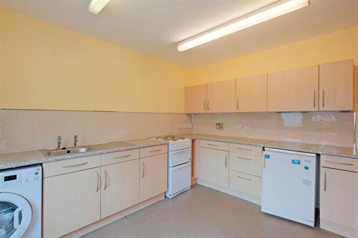 2 Bedroom Apartment For Sale In The Ward, Strathaven, ML10