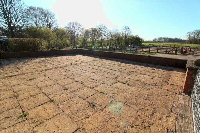 2 Bedroom Bungalow To Rent In Blackpool Road, St. Michaels, Preston, Lancashire, PR3