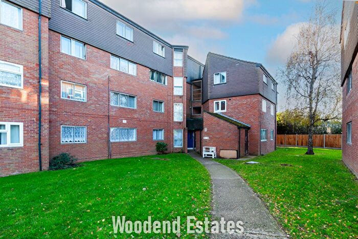 1 Bedroom Flat For Sale In Cranston Close, Hounslow, TW3