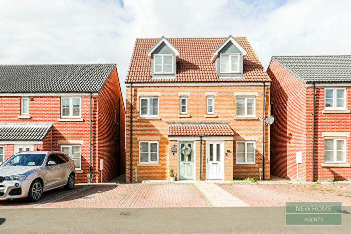 3 Bedroom Semi-Detached House For Sale In Monarch Road, Houghton Le Spring, DH4