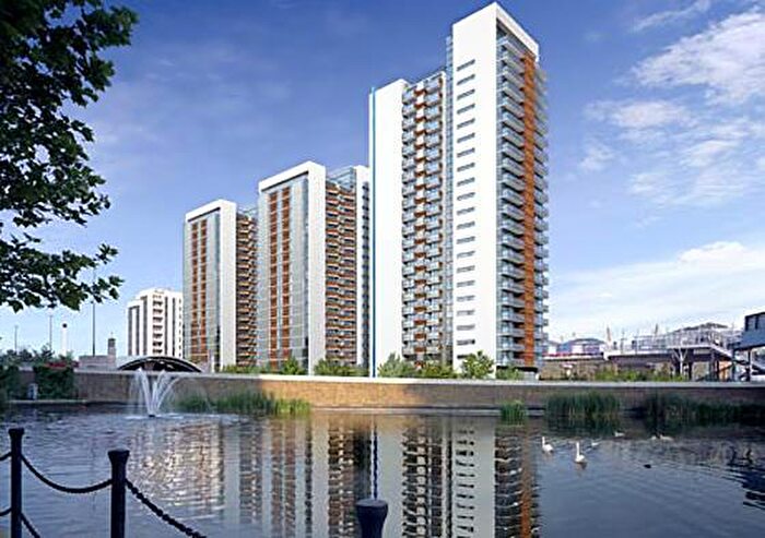 1 Bedroom Apartment To Rent In Elektron Tower, Blackwall Way, London, E14