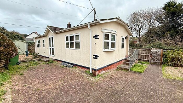 2 Bedroom Park Home For Sale In Hilton Park Homes, Braunton, EX33