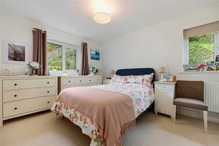 2 Bedroom Detached House For Sale In Earls Drive, Kingsand, Cornwall, PL10