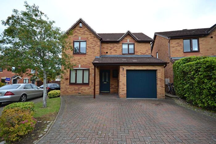 3 Bedroom Detached House To Rent In Valentine Court, Crownhill, Milton Keynes, Buckinghamshire, MK8