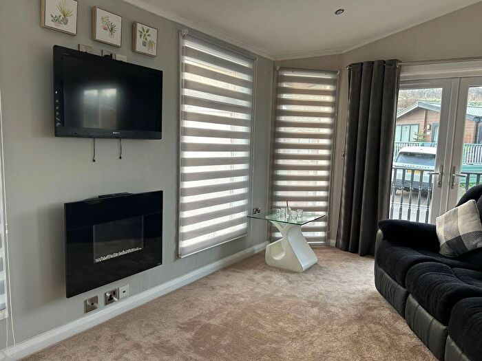 2 Bedroom Lodge For Sale In Old Malton Road, Staxton, Scarborough, YO12