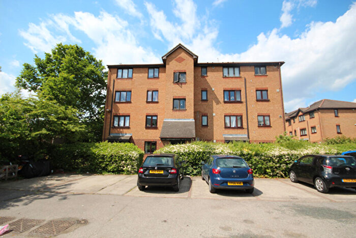 1 Bedroom Flat For Sale In Pempath Place, Wembley, Middlesex, HA9
